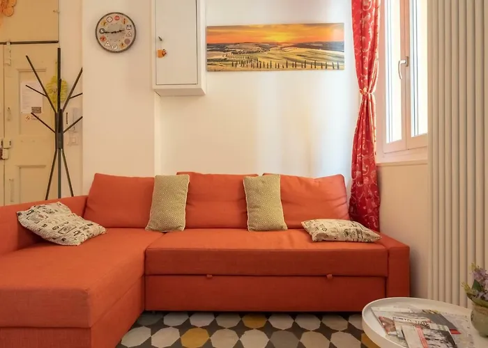 Arpa Center * بولونيا