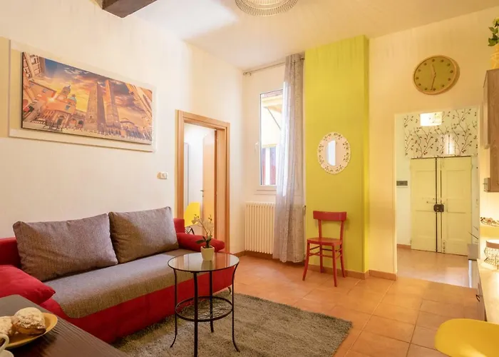 아파트 Arpa Center